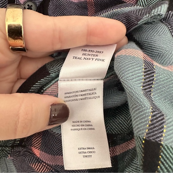 Rails (XS) Hunter Plaid Button Down Shirt: Teal/Navy Relaxed Fit Longsleeve Top - Picture 7 of 8